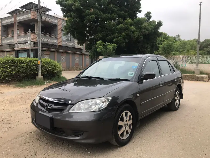 Honda Civic EXi 2004