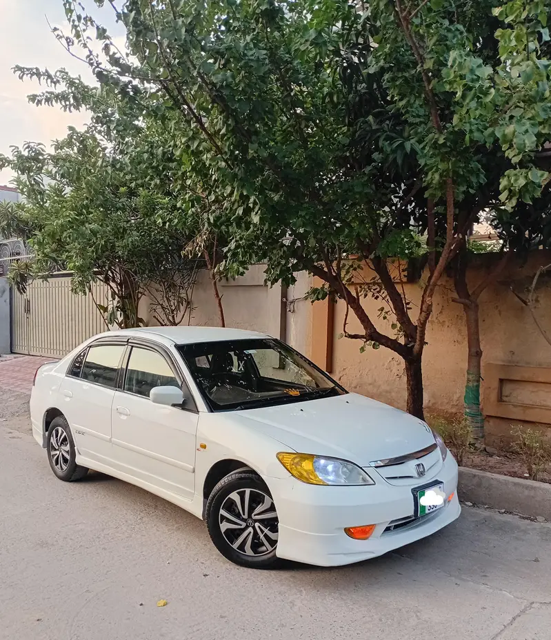 Honda Civic EXi 2005