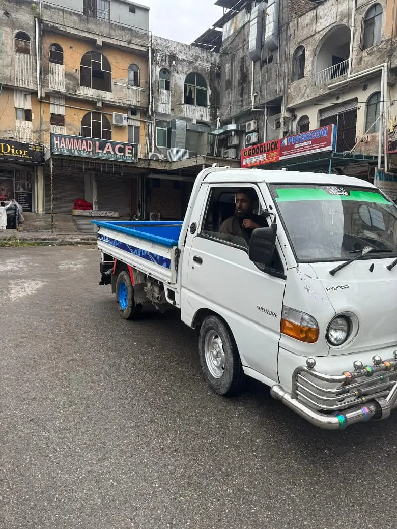 Hyundai Shehzore 2004