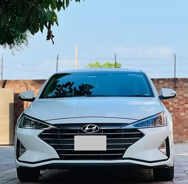 Hyundai Elantra 2021
