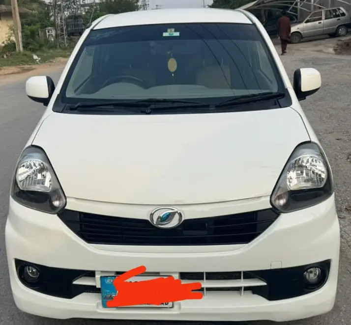 Daihatsu Mira 2016