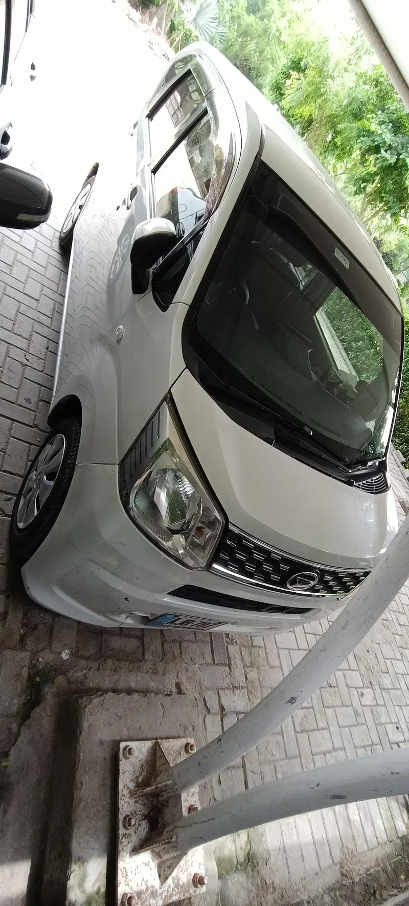 Daihatsu Move 2015