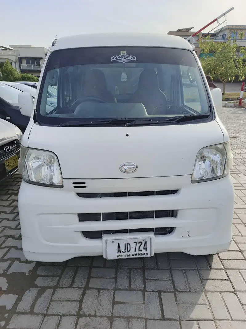 Daihatsu Hijet 2013