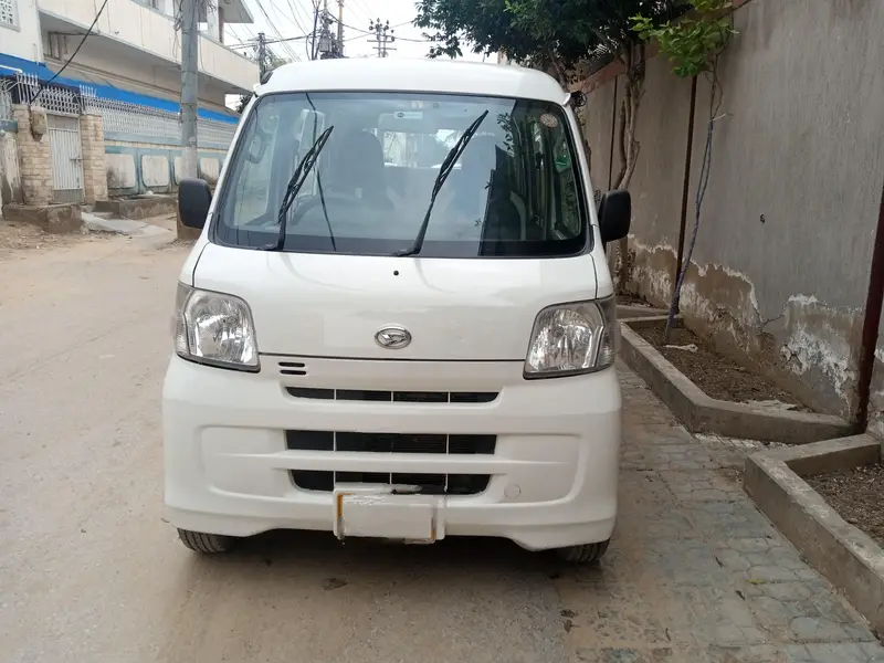 Daihatsu Hijet 2013