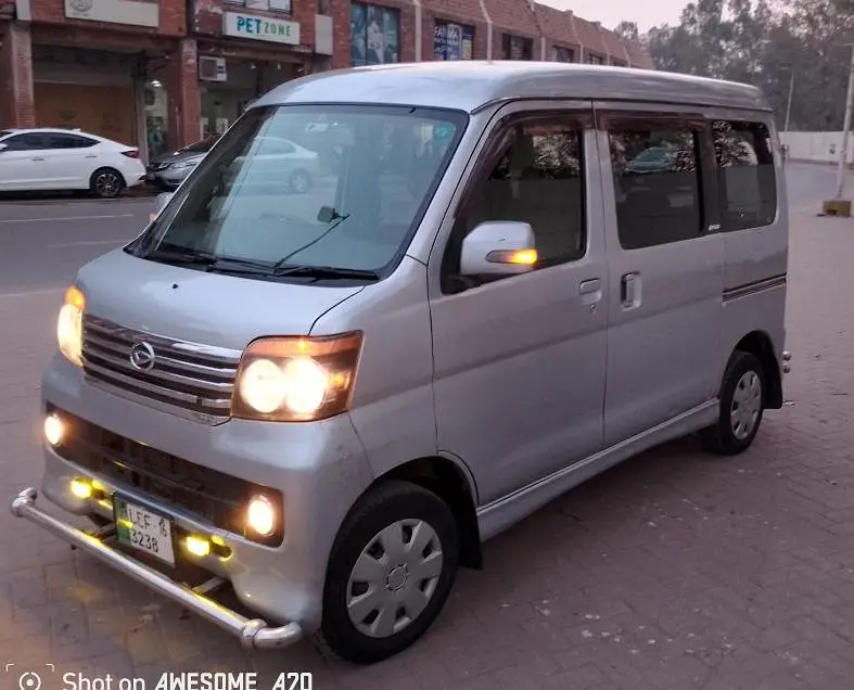 Daihatsu Atrai Wagon 2016