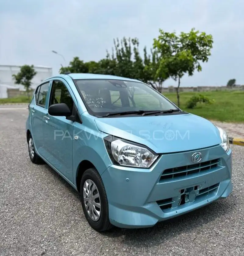 Daihatsu Mira 2022