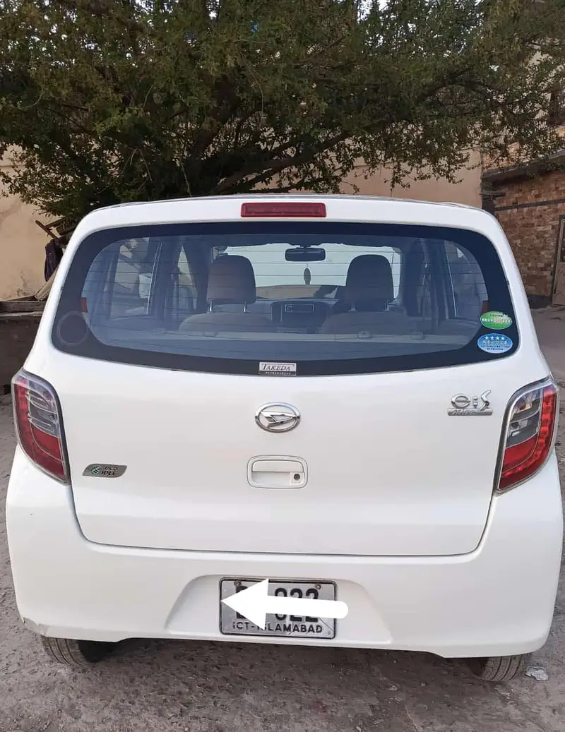Daihatsu Mira 2012