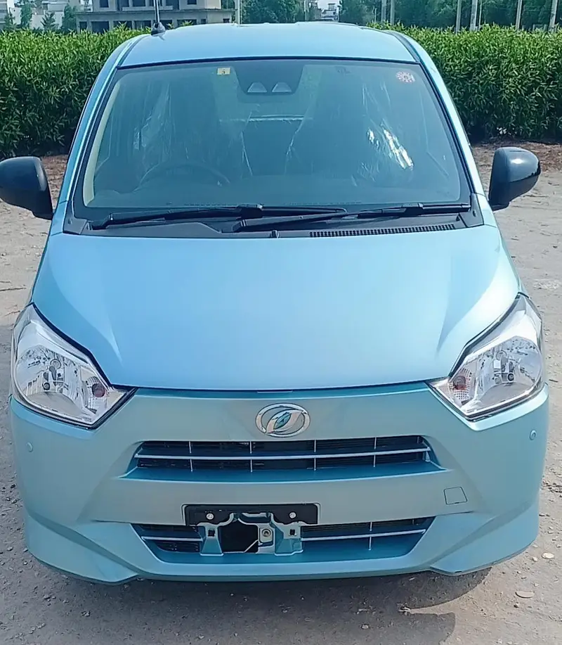 Daihatsu Mira 2022