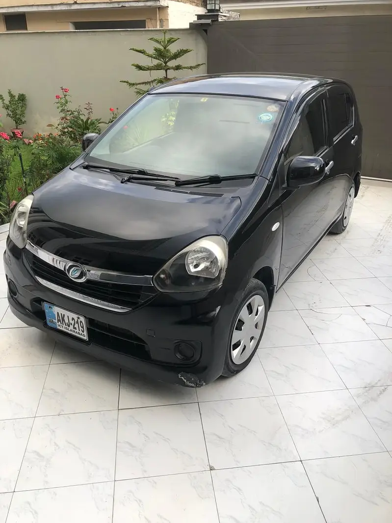 Daihatsu Mira 2014