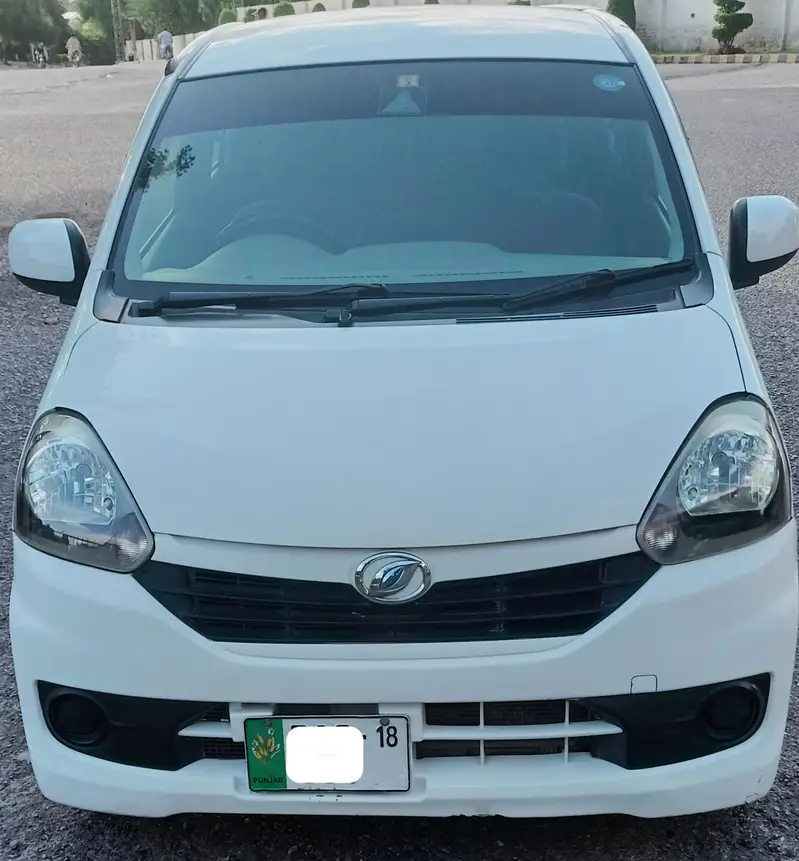 Daihatsu Mira 2014