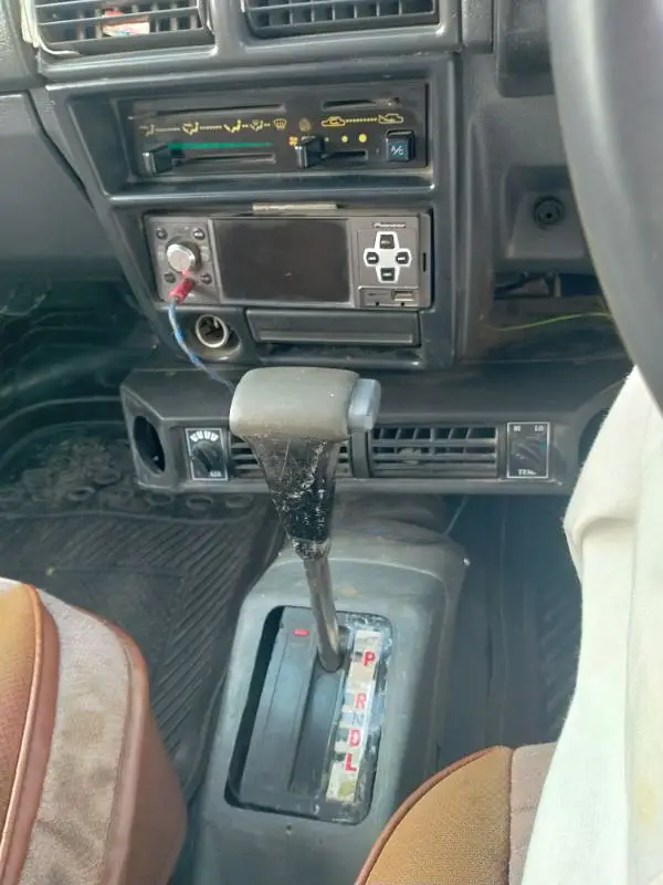 Daihatsu Charade 1987