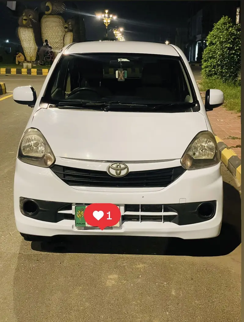 Daihatsu Mira 2012