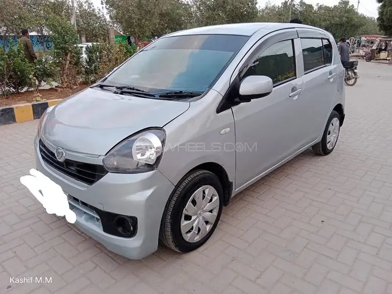 Daihatsu Mira 2014