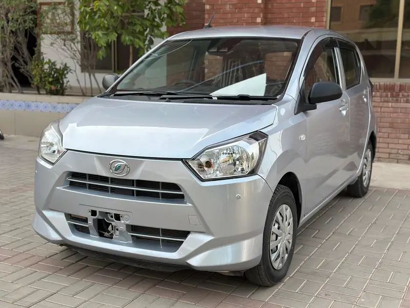 Daihatsu Mira 2021