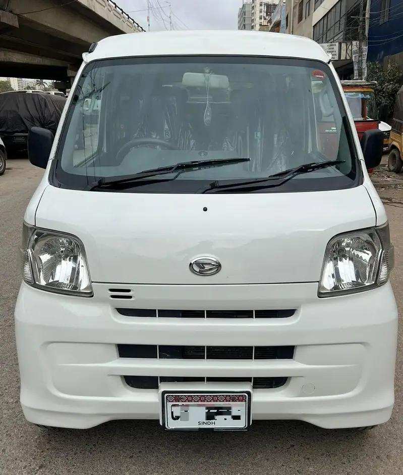 Daihatsu Hijet 2025