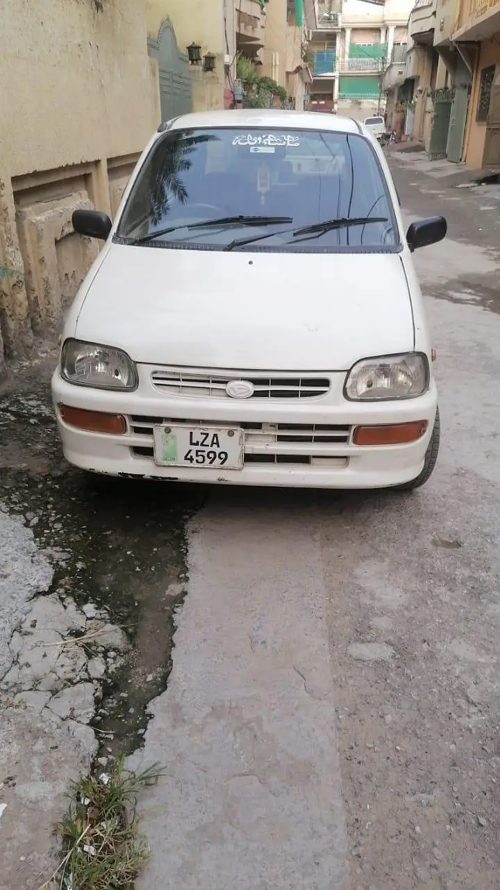 Daihatsu Cuore 2004