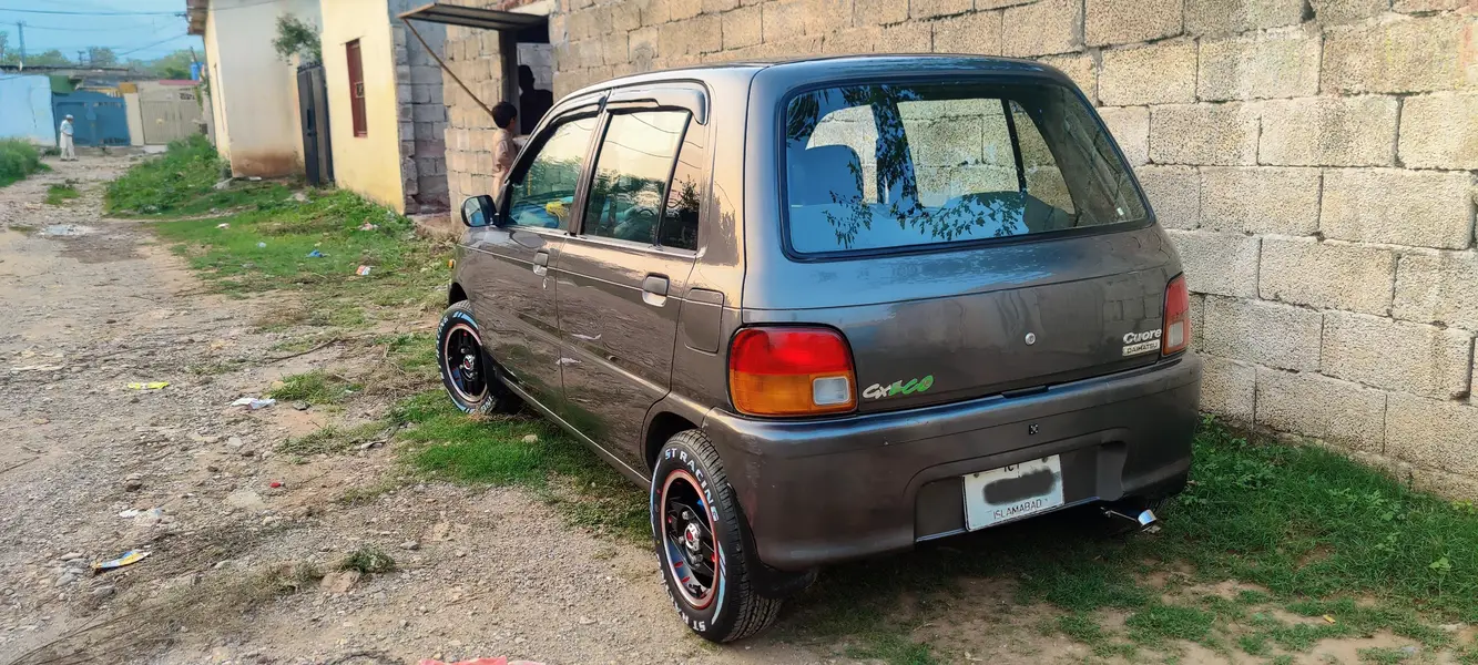 Daihatsu Cuore 2010