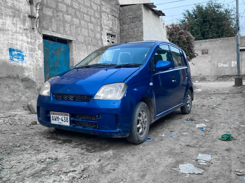 Daihatsu Mira 2006