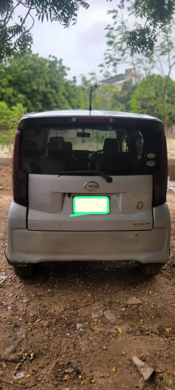 Daihatsu Move 2015