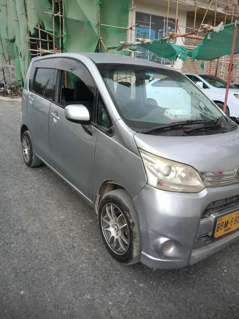 Daihatsu Move 2011