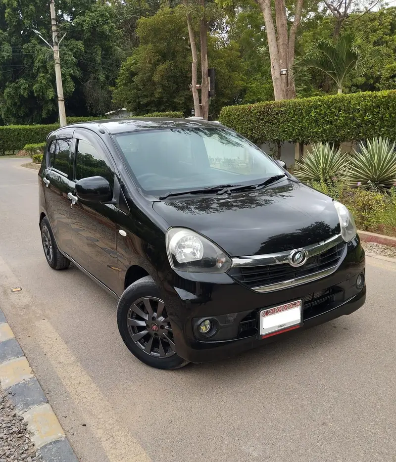 Daihatsu Mira 2014