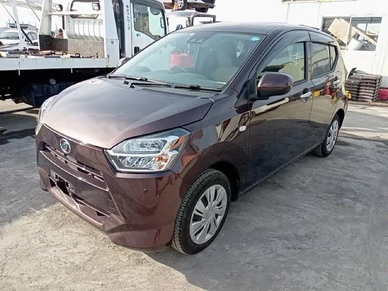 Daihatsu Mira 2021