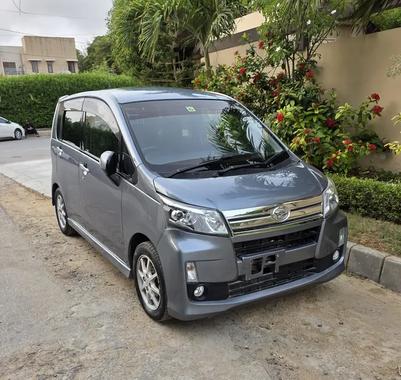 Daihatsu Move 2013