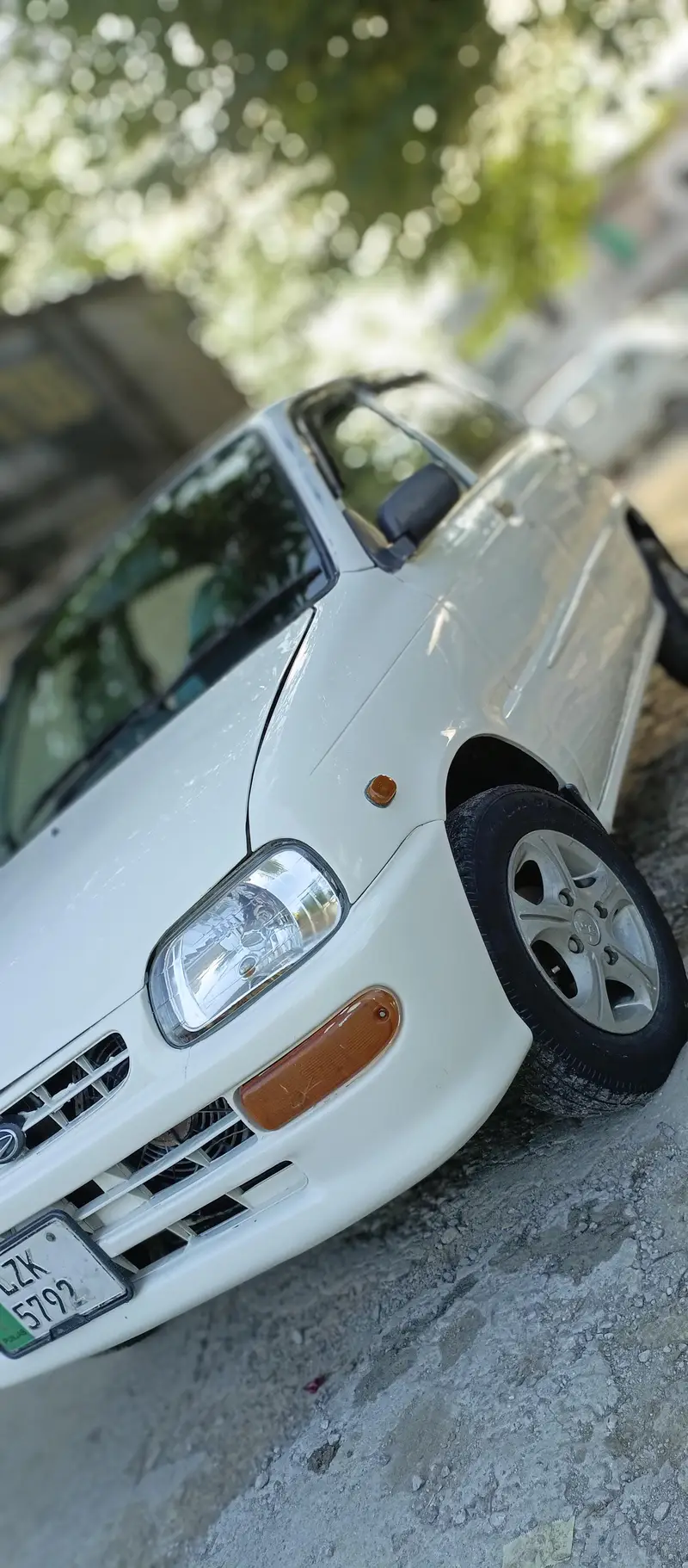 Daihatsu Cuore 2004