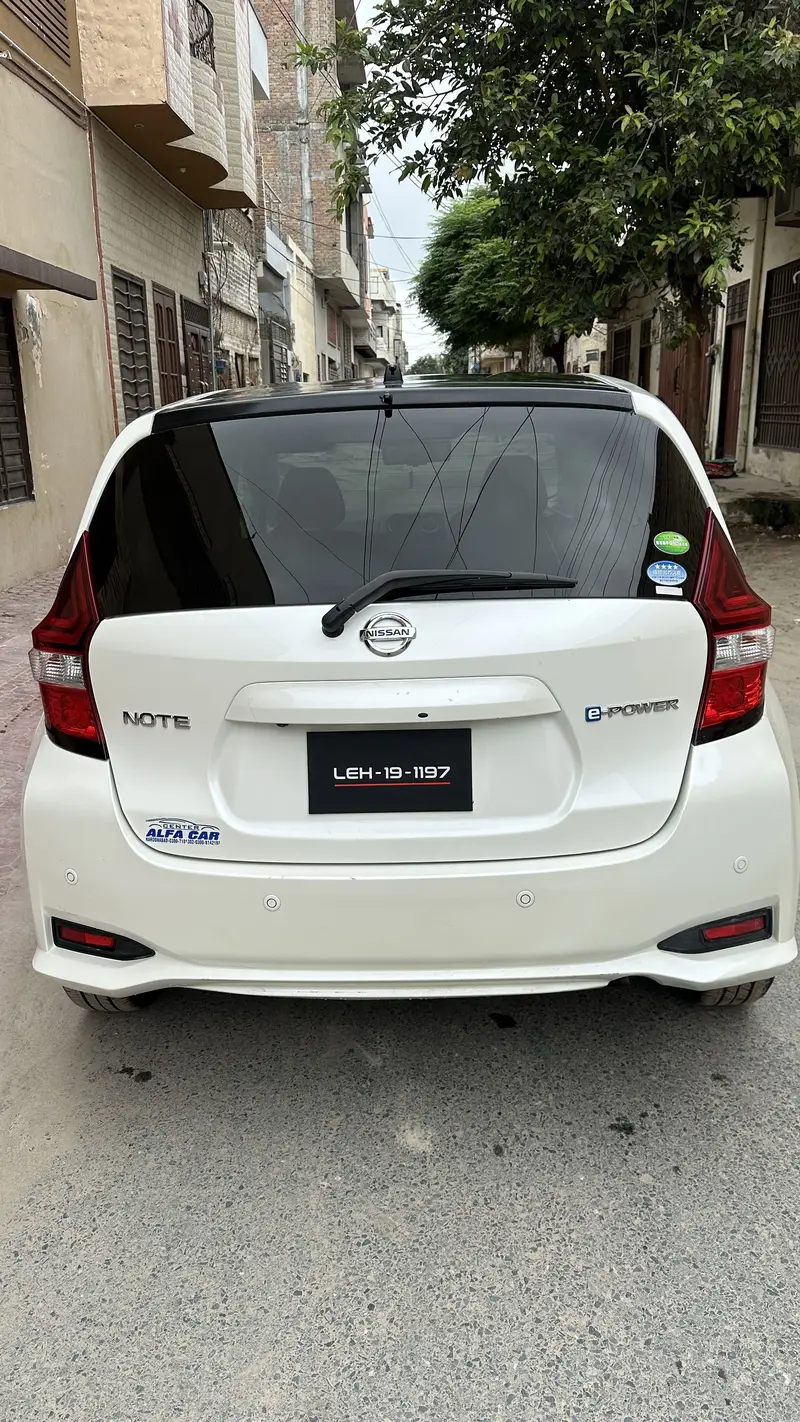 Nissan Note E Power 2017