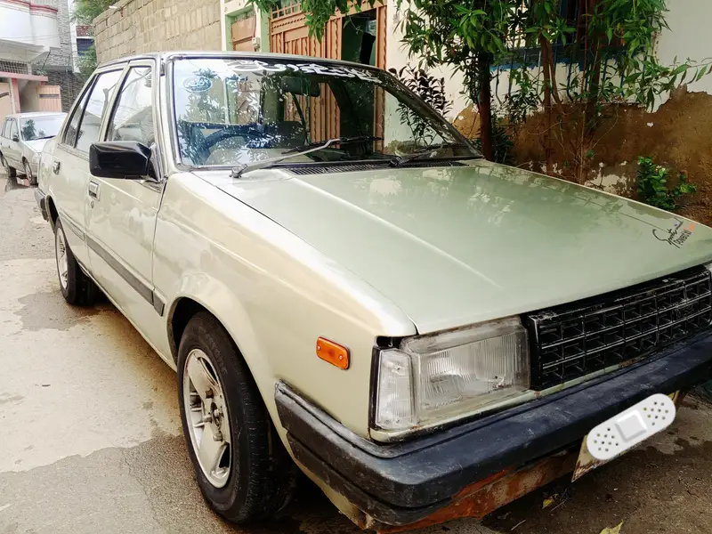 Nissan Sunny 1986