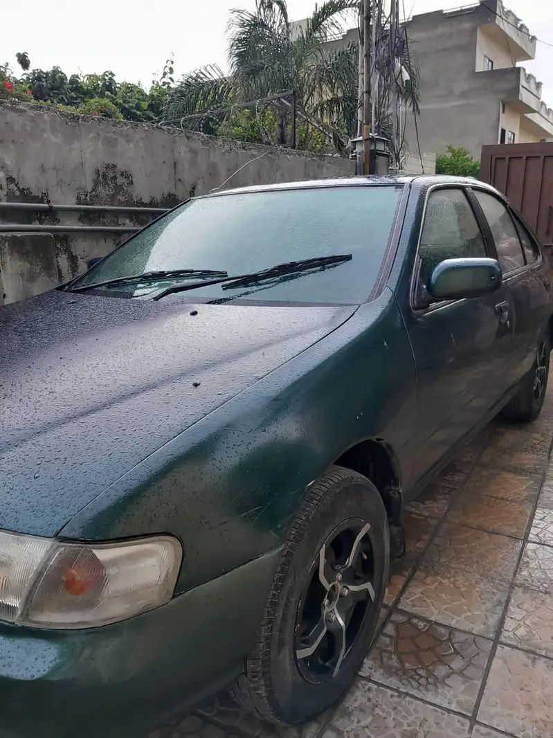 Nissan Sunny 1998