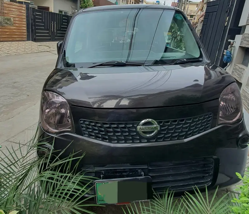 Nissan Moco 2011