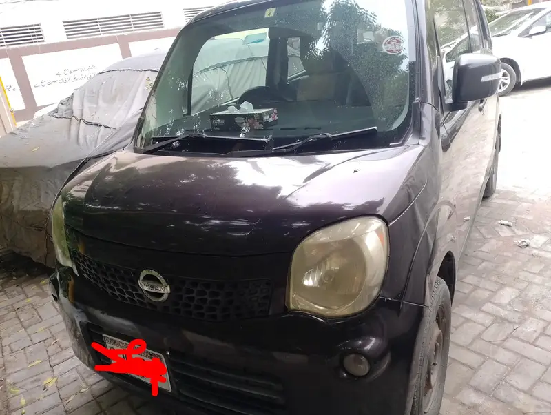 Nissan Moco 2013