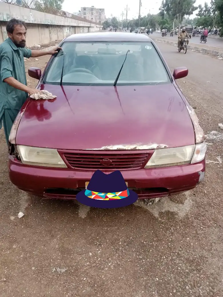 Nissan Sunny 1997