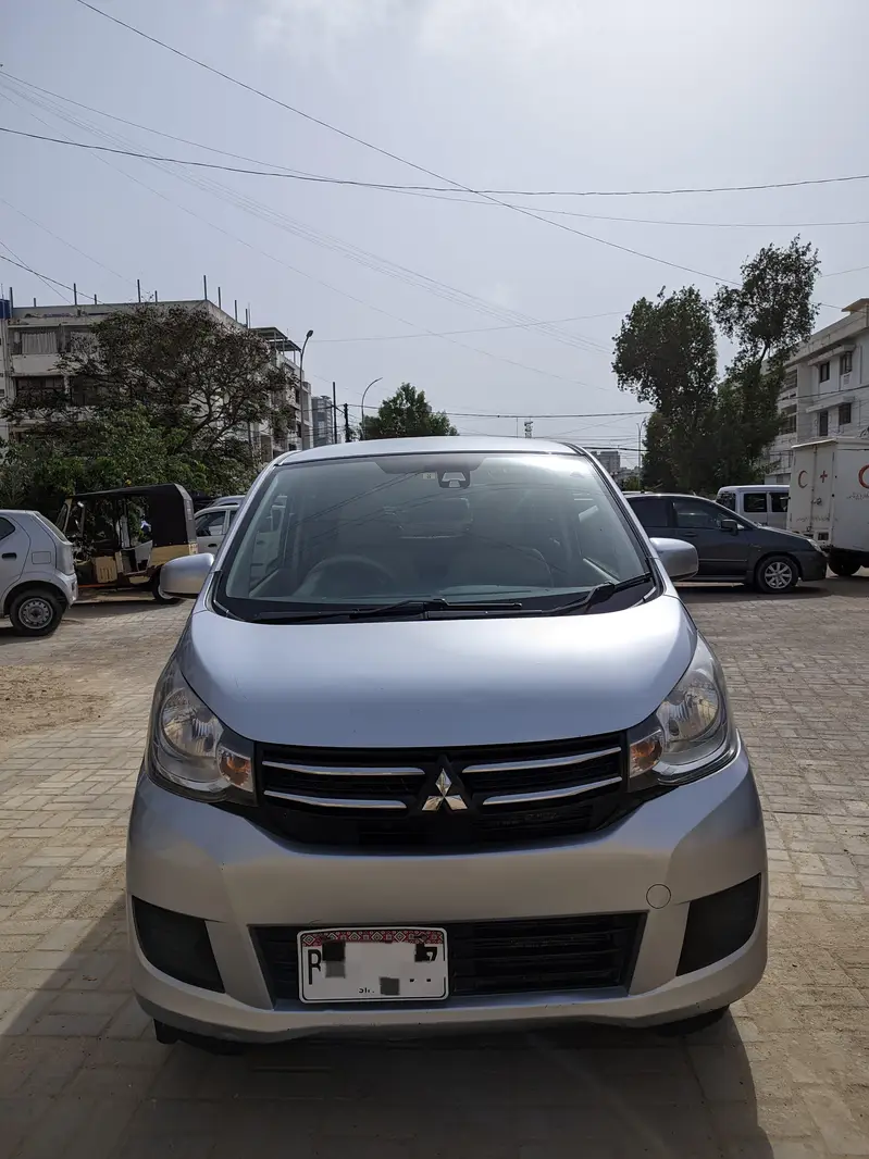 Mitsubishi Ek Wagon 2017