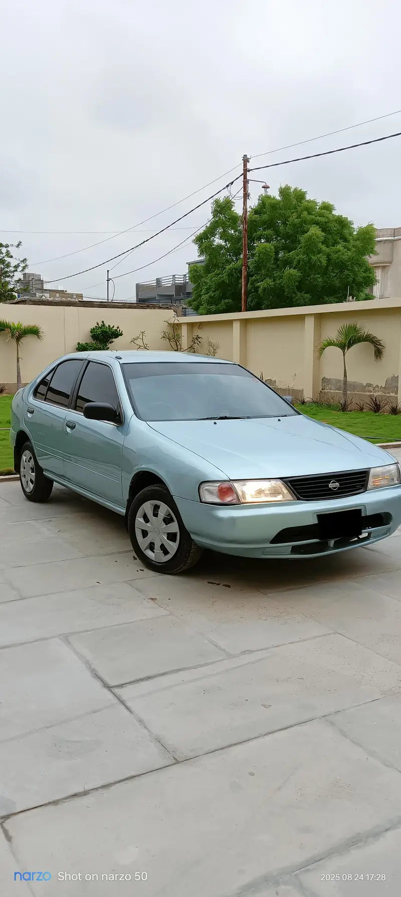 Nissan Sunny 1998