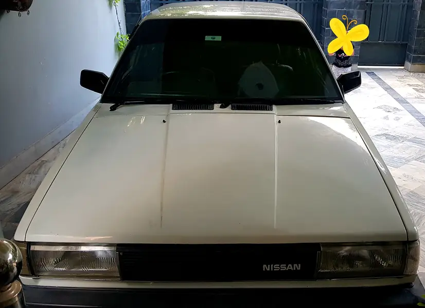 Nissan Sunny 1988