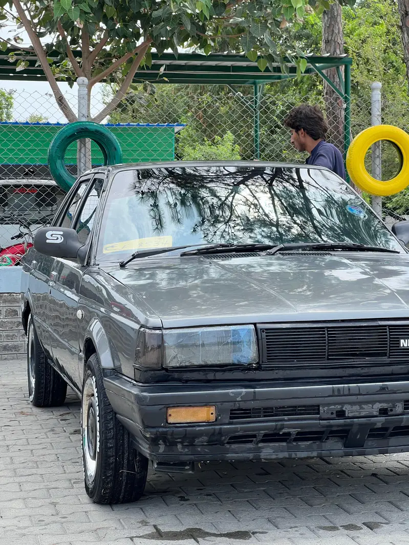 Nissan Sunny 1988