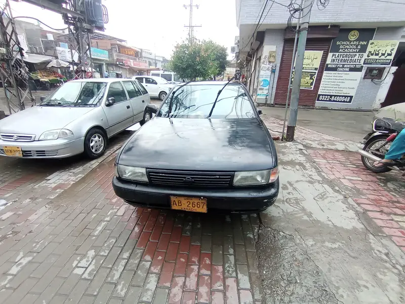 Nissan Sunny 1993