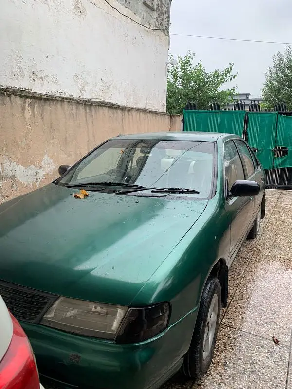 Nissan Sunny 1998
