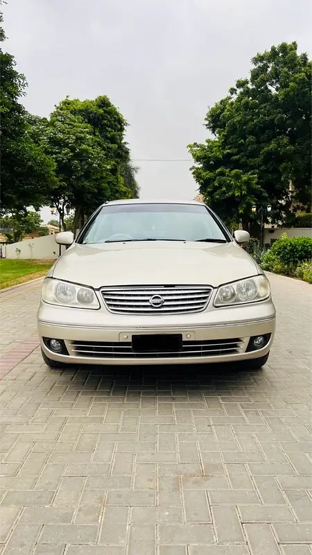 Nissan Sunny 2006