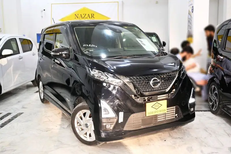 Nissan Dayz Highway Star 2022