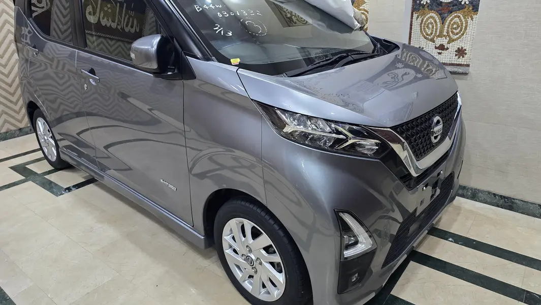 Nissan Dayz Highway Star 2022