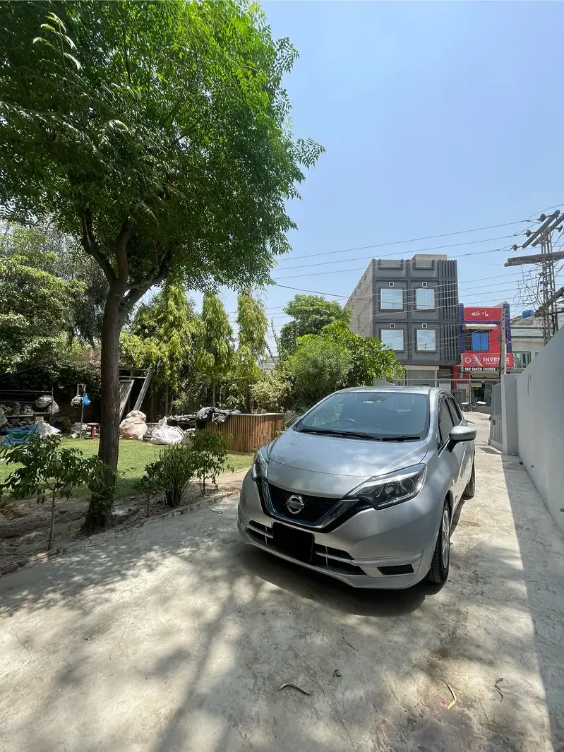 Nissan Note E Power 2017