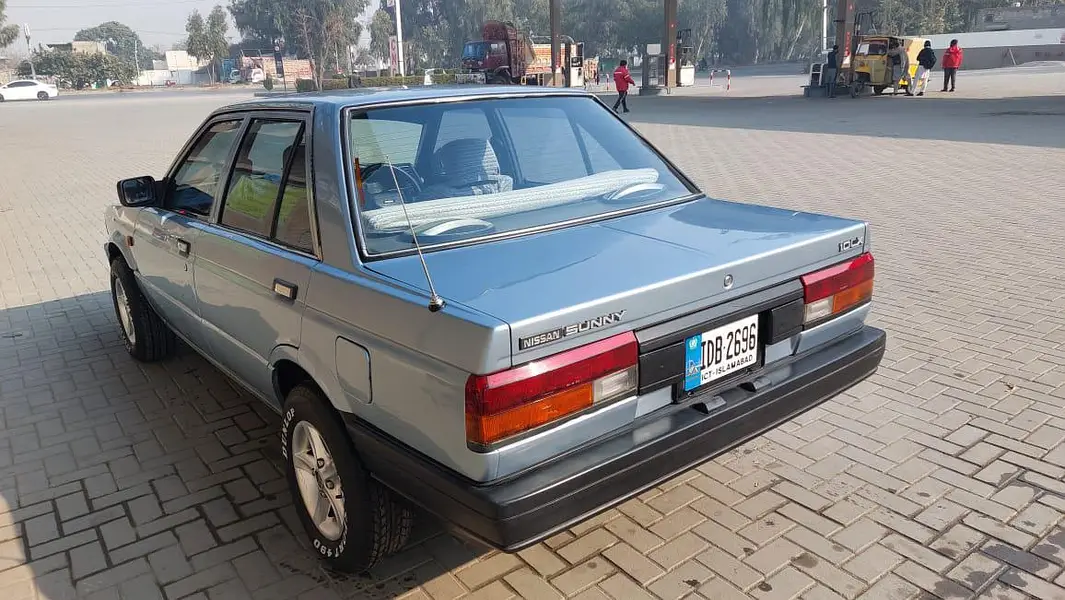 Nissan Sunny 1984