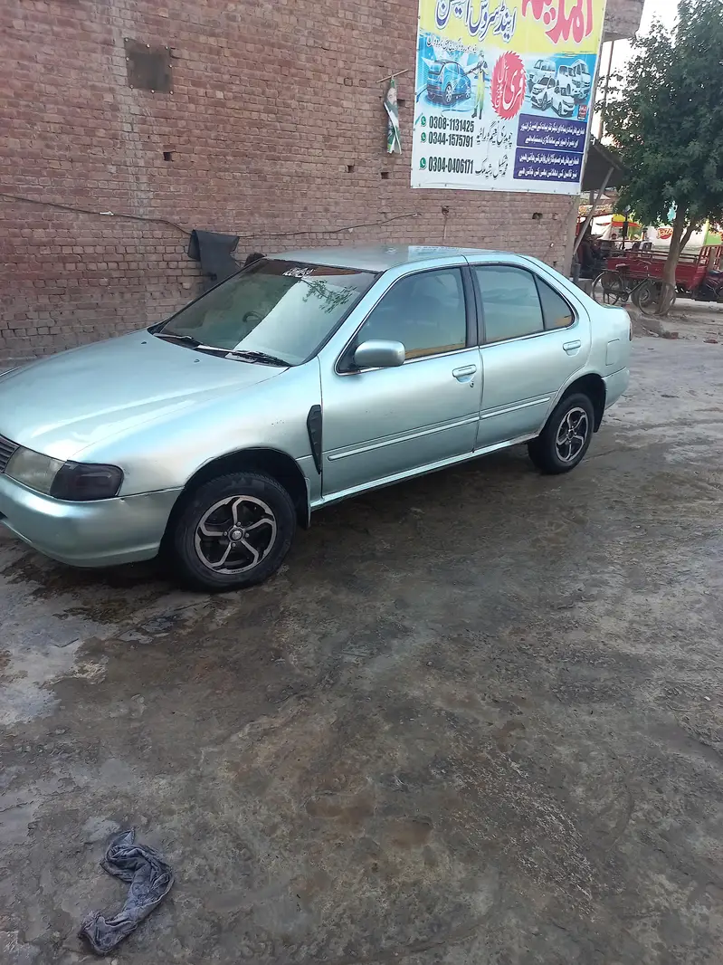 Nissan Sunny 1998