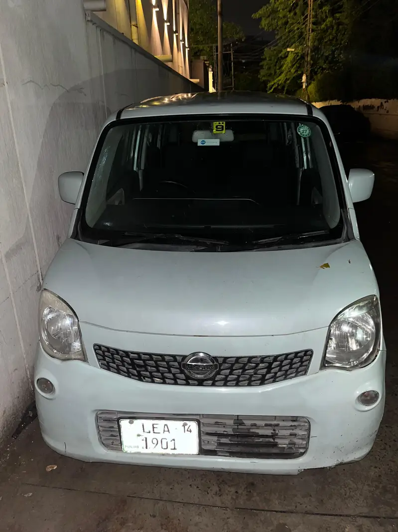Nissan Moco 2014