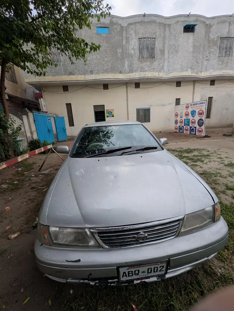 Nissan Sunny 1999
