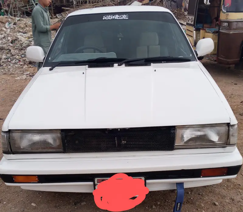 Nissan Sunny 1988