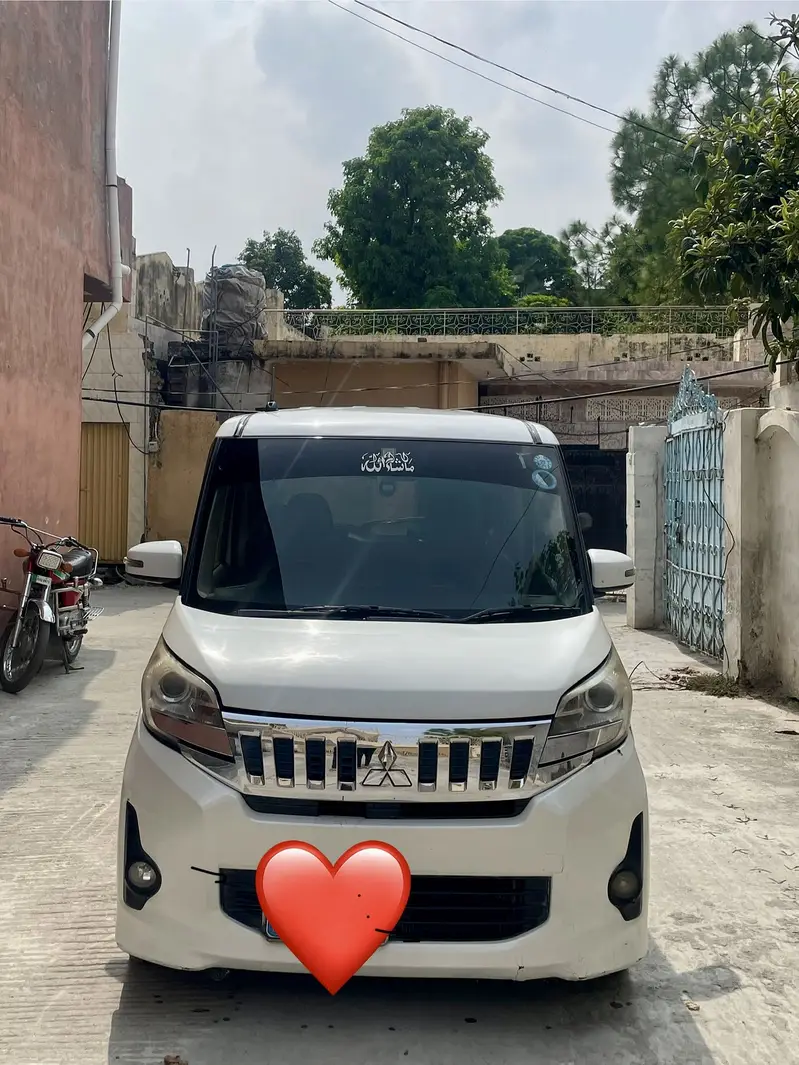 Mitsubishi EK Space Custom 2014